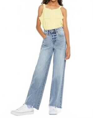 NEW KANCAN aliyah wide leg jeans in light wash